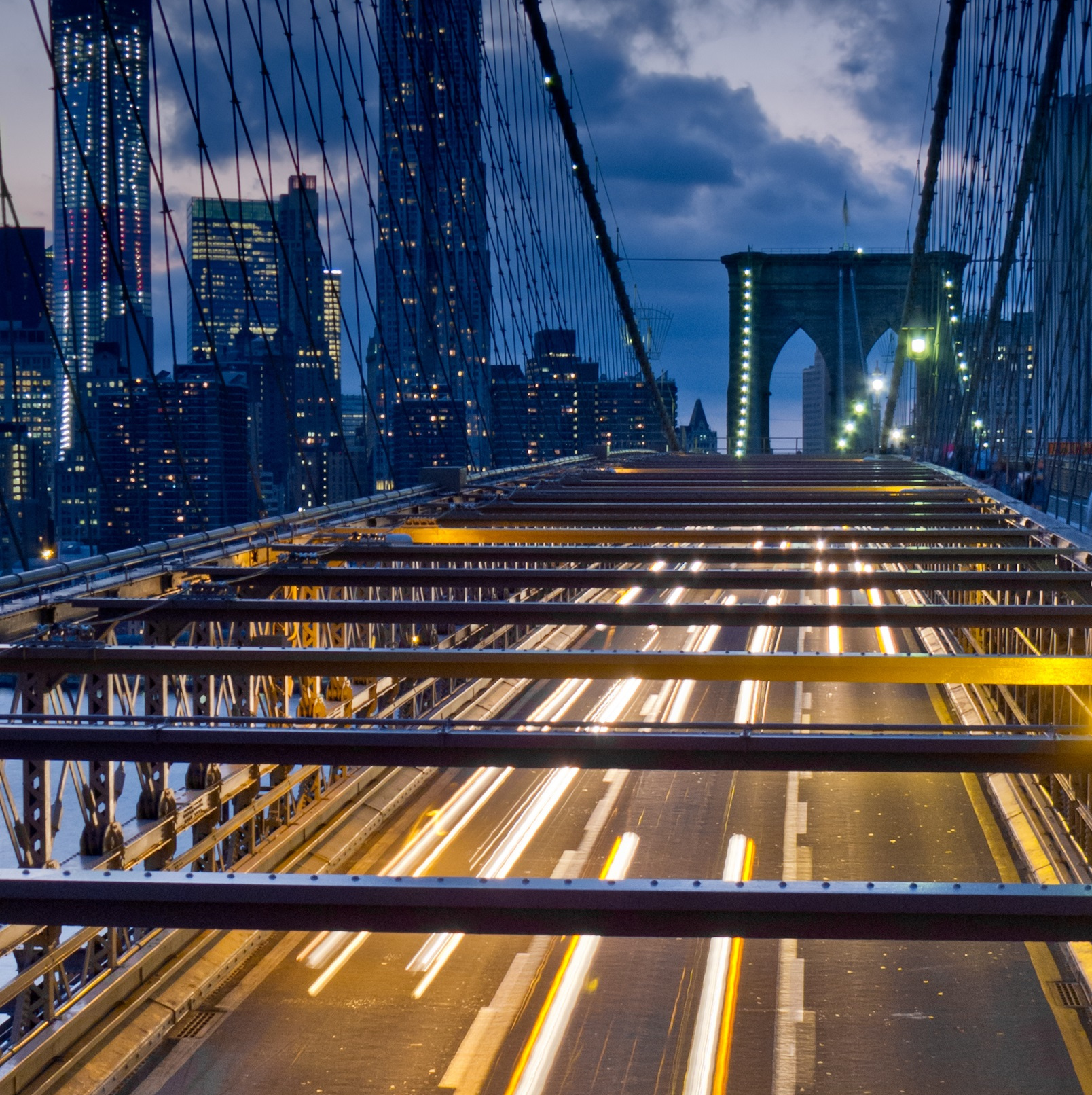 photo of the Brooklyn Bridge